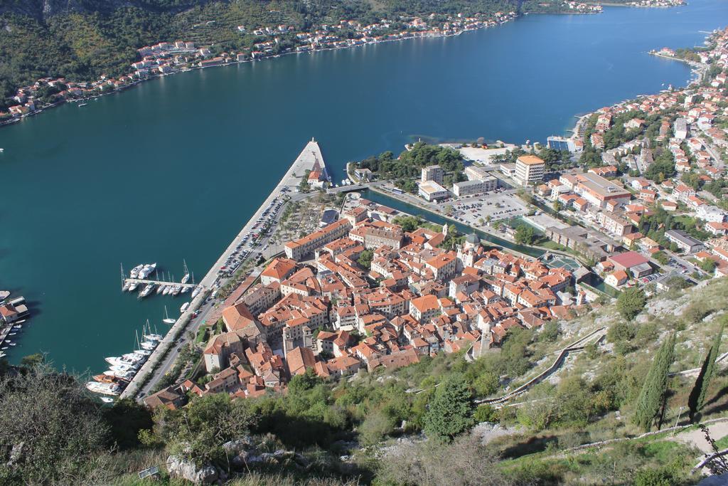 Karina Apartment Budva Exterior foto